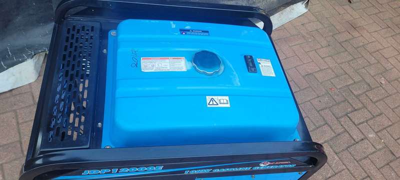 10Kw MAC AFRIC Used Petrol Generator (Exhaust Side Cover Missing)
