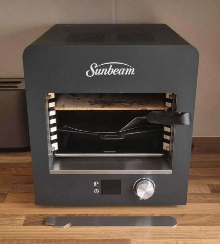 Sunbeam Griller and Pizza Oven