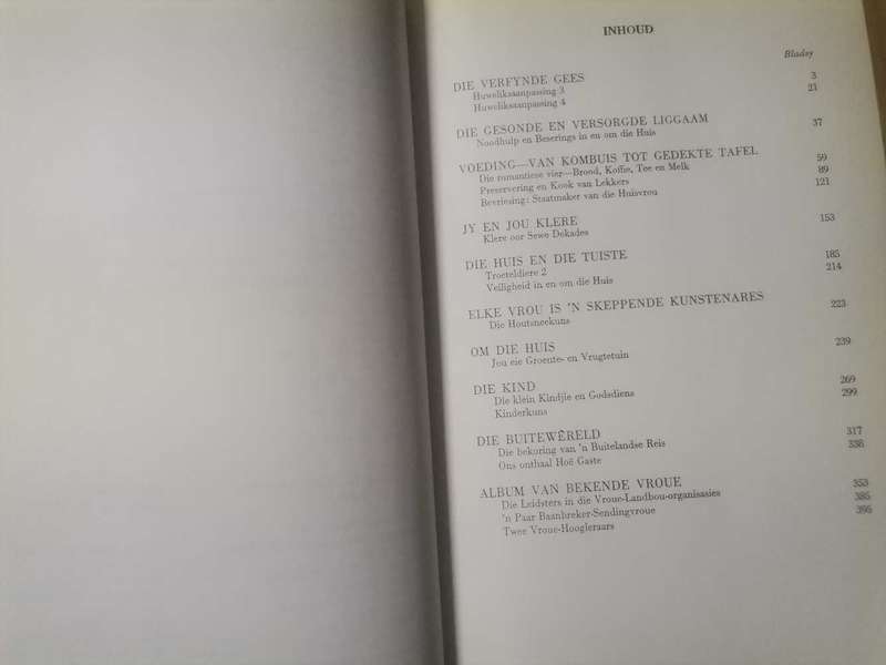 Die Vrou By C.P Van Der Merwe & Dr C.F Albertyn 1974 Book Set