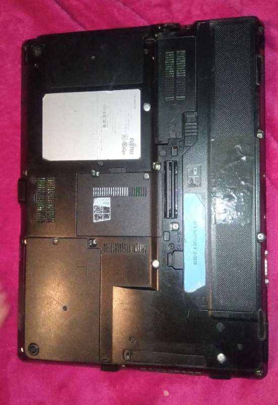 Fujitsu t732 touch screen laptop