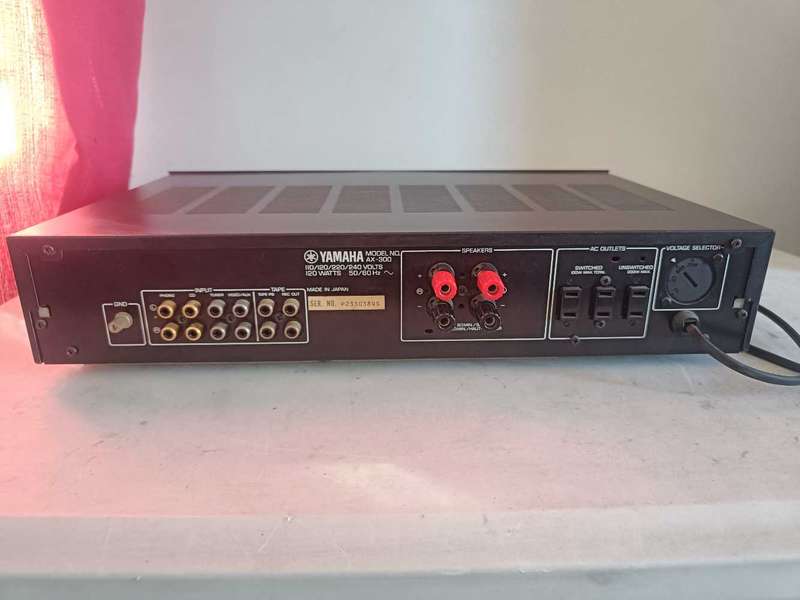 Yamaha AX300 stereo amplifier