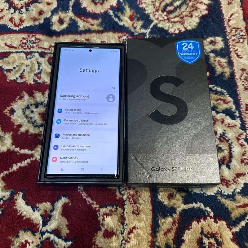 Samsung Galaxy S22 Ultra 256GB Dual Sim