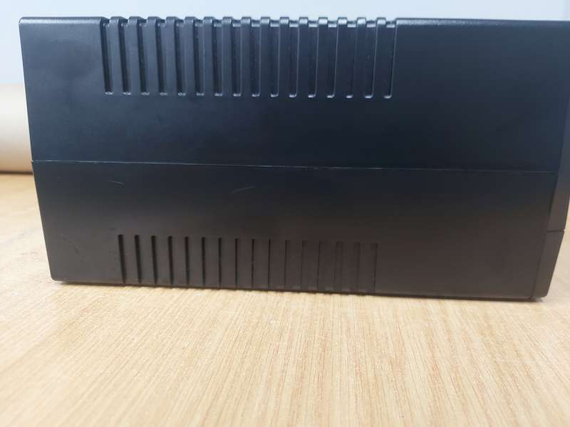 Mecer small ups