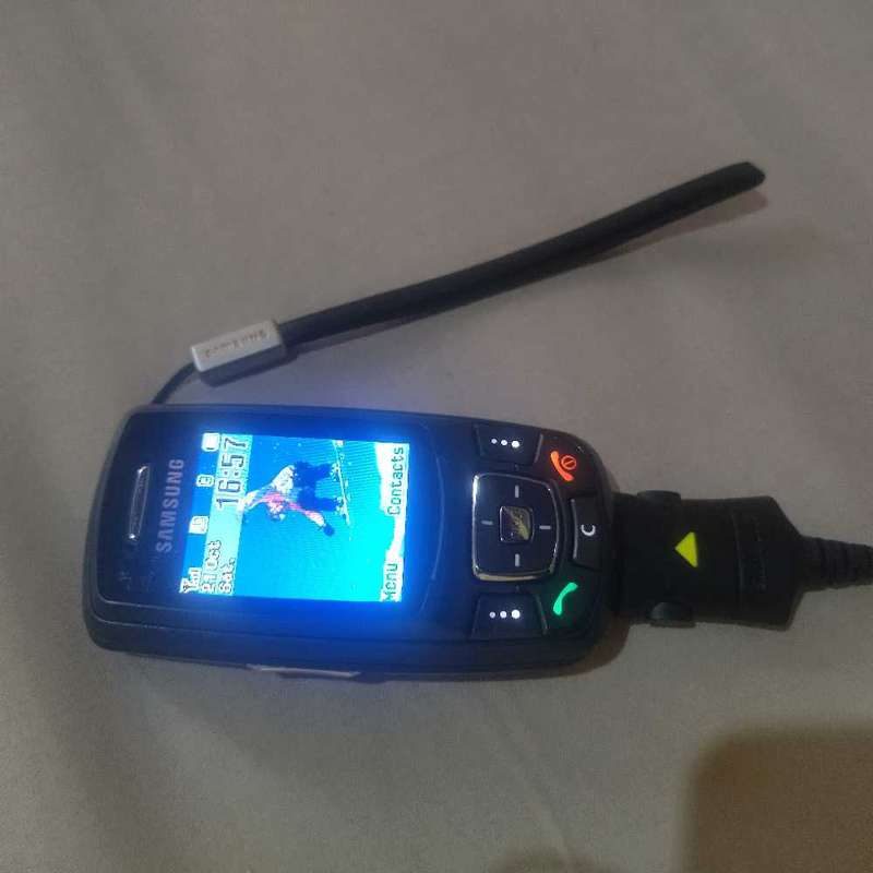 SAMSUNG SGH-E370 MOBILE PHONE