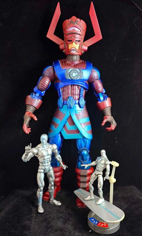 ToyBiz Marvel Legends Galactus BAF Complete w Silver Surfer