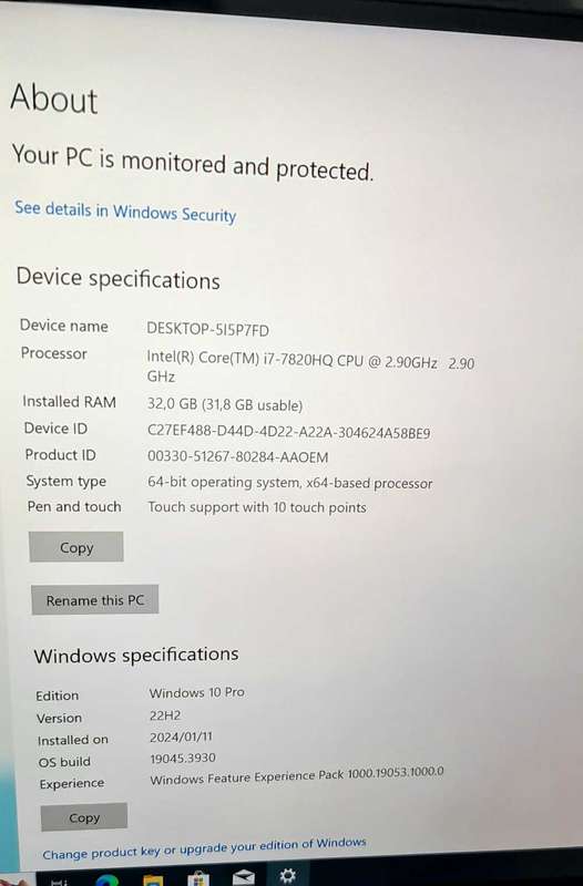 Dell Precision 5520 i7 (7th GEN), 32GB RAM, 512GB NVME SSD