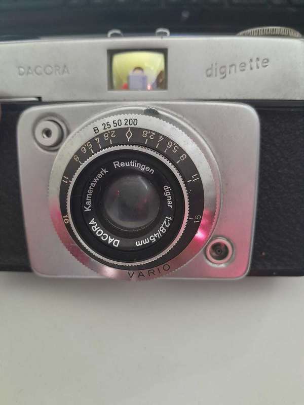 RELIST Vintage Dacora Dignette camera
