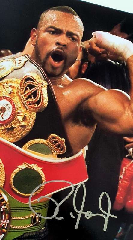 ORIGINAL AUTOGRAPH - ROY JONES