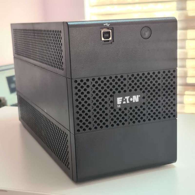 Eaton 5E 2000VA line-interactive UPS (read)