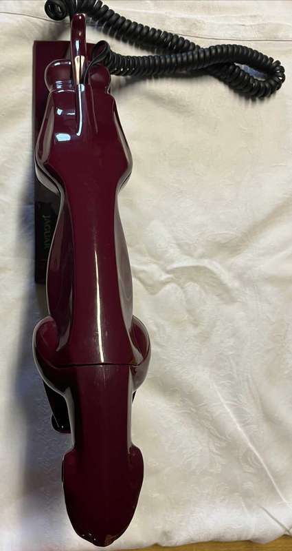 Jaguar Telephone