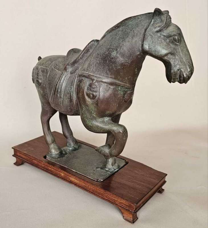 Antique Chinese Bronze Horse Sculpture
