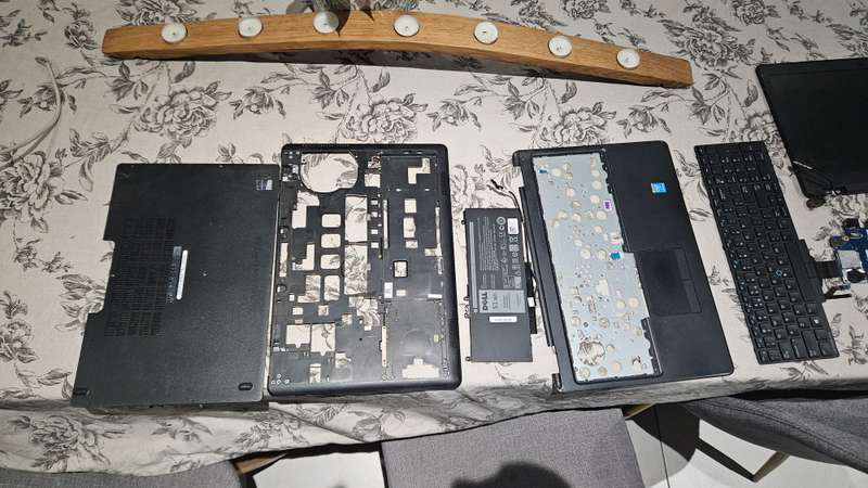 Dell Latitude E5550 Parts