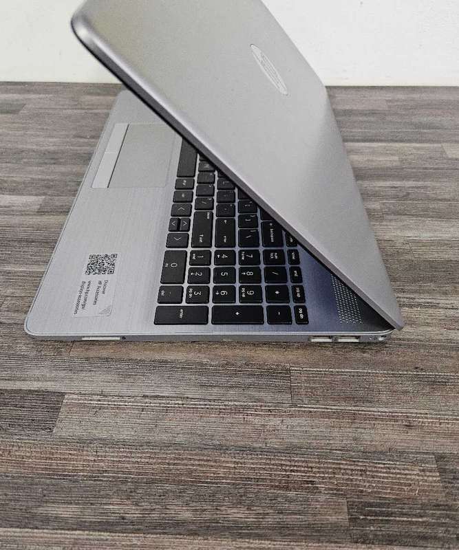 HP 255 G9 Laptop