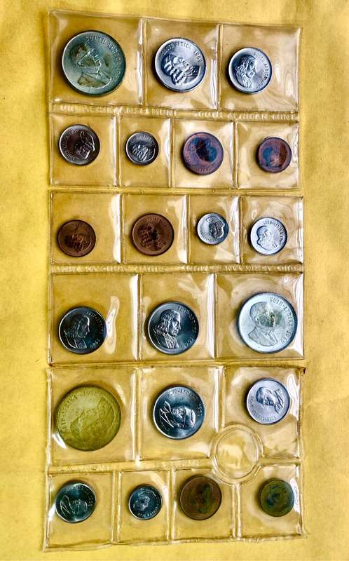 Mint pack coins 1968 E, 1969 E & A