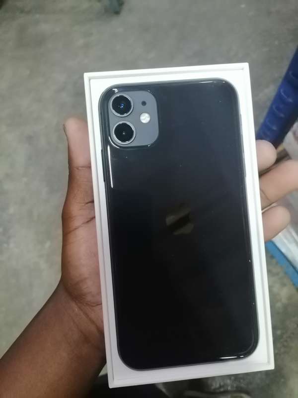 Apple iPhone 11