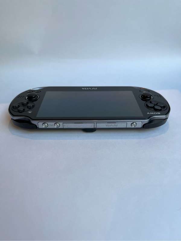 PS Vita OLED and Games