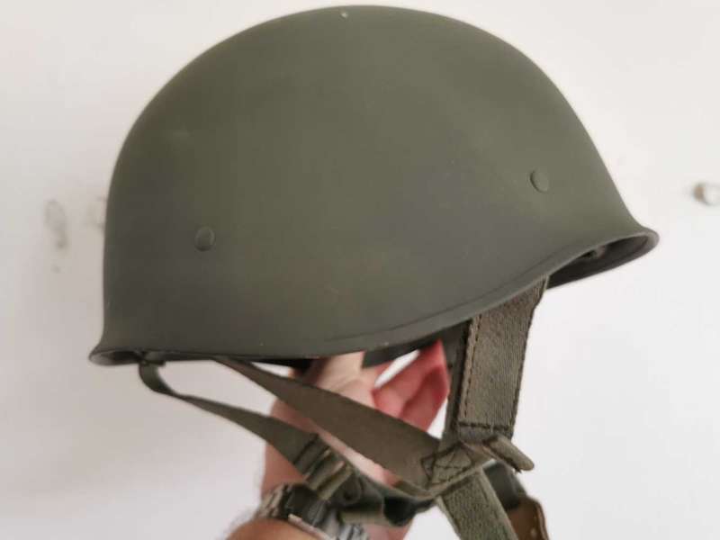 French F1 paratrooper helmet