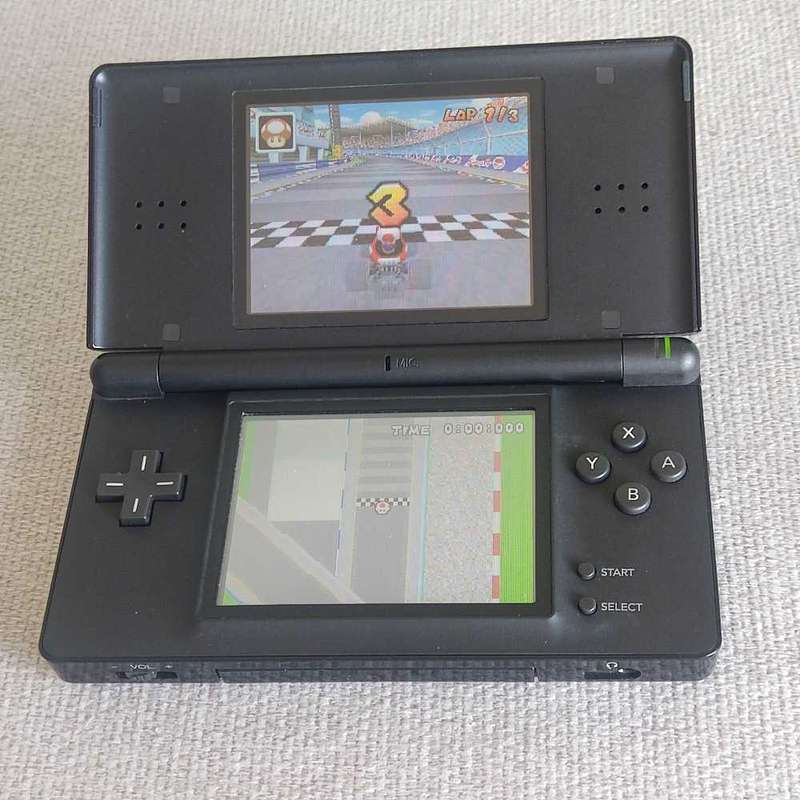 Nintendo Ds Lite Console +USB type charger