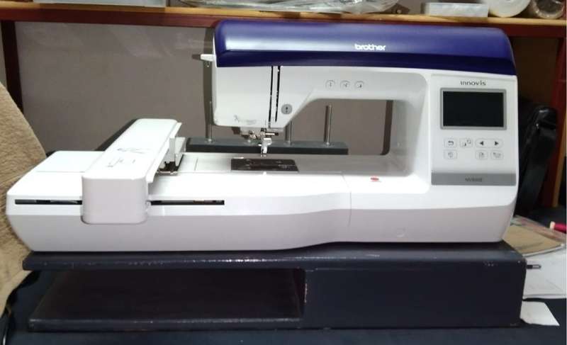 Brother NV800e