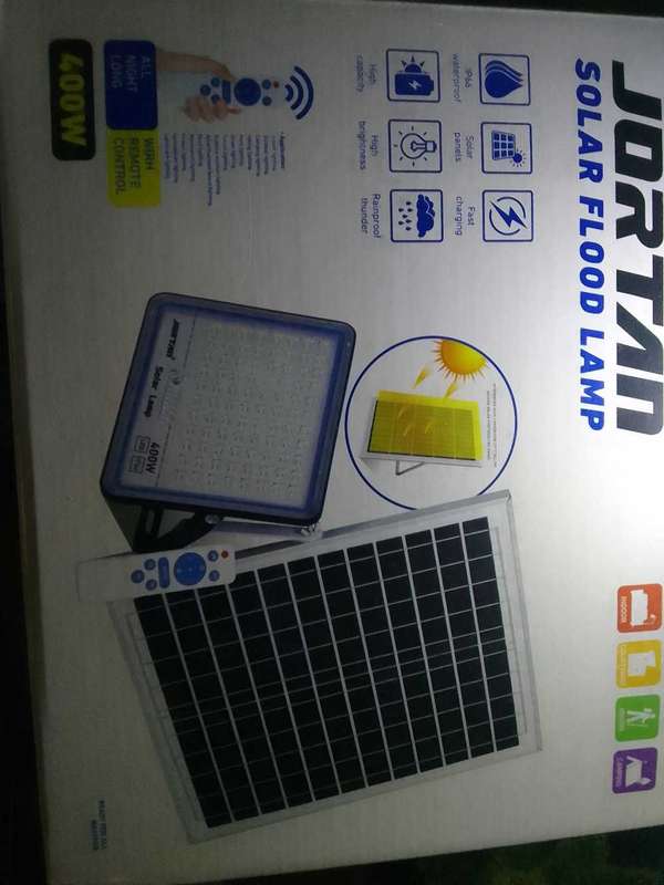400 w jortan solar flood lamp