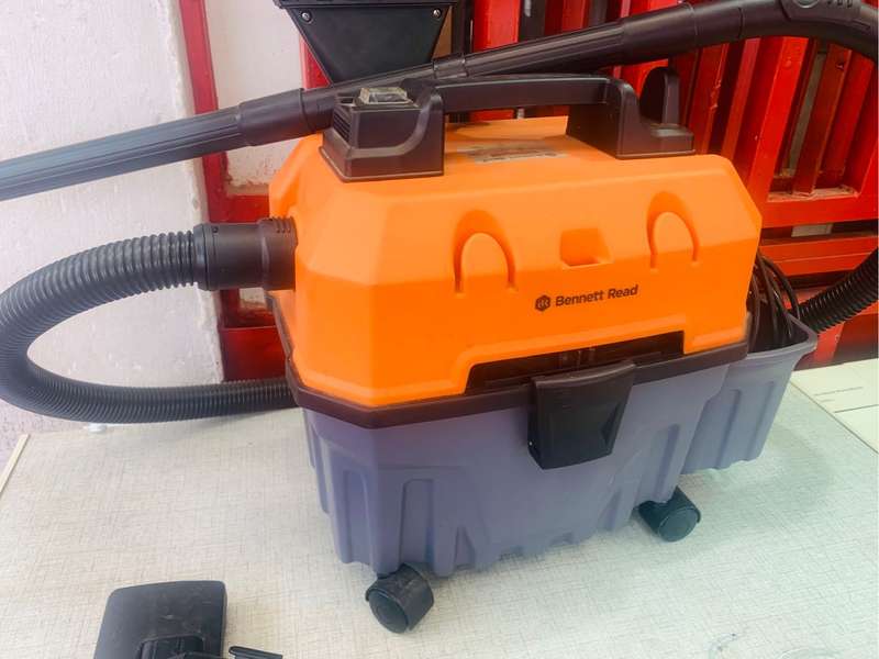 Bennett read vacuum