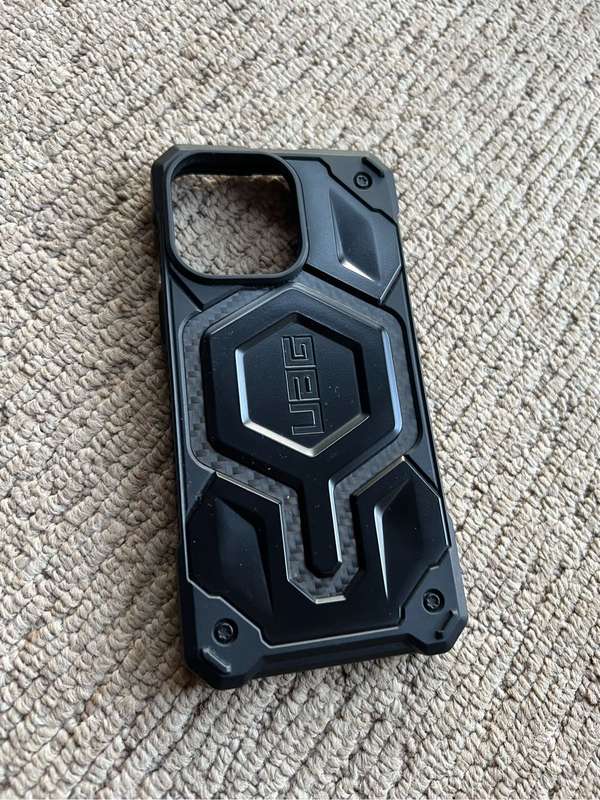 UAG MONARCH PRO WITH MAGSAFE FOR IPHONE 14 PRO MAX