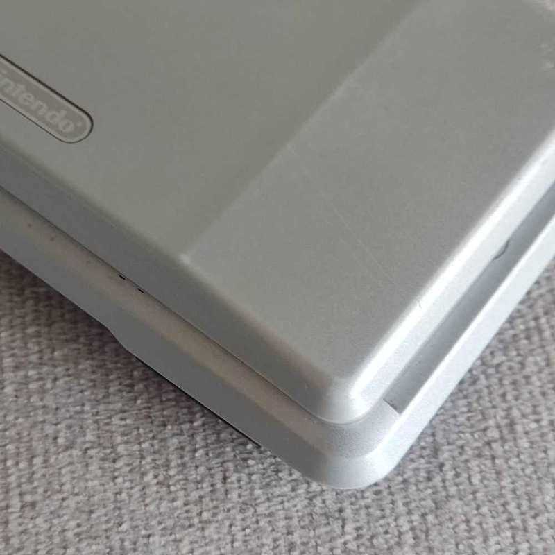 Nintendo ds console +USB charger