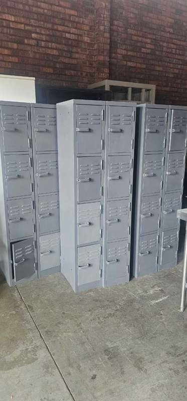 Steel Employee Lockers. HEAVY DUTY.