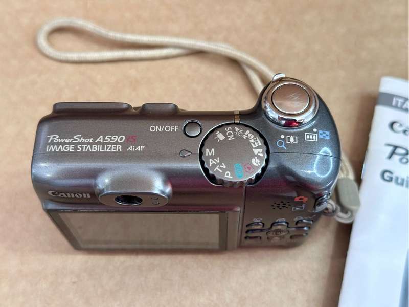 Canon PowerShot A590 IS