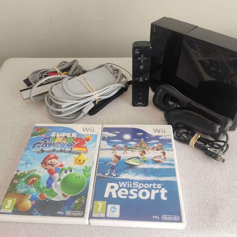 Nintendo Wii Console and   games PAL