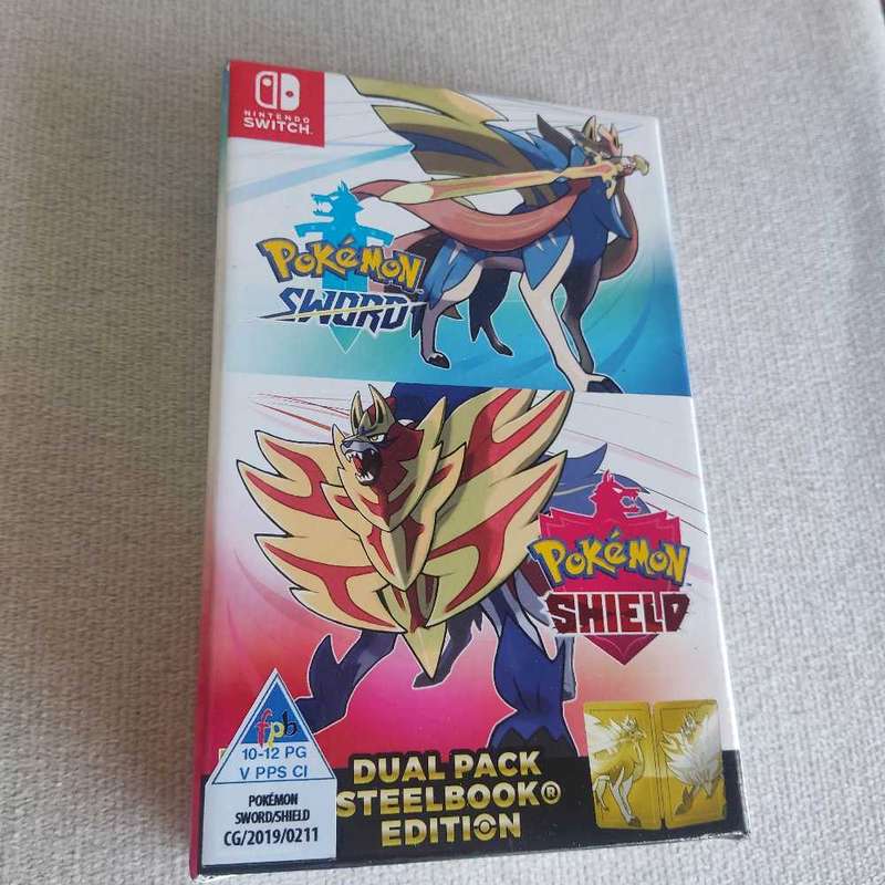 Pokémon Sword and Pokemon Shield Dual Pack Steelbook Edition Nintendo Switch