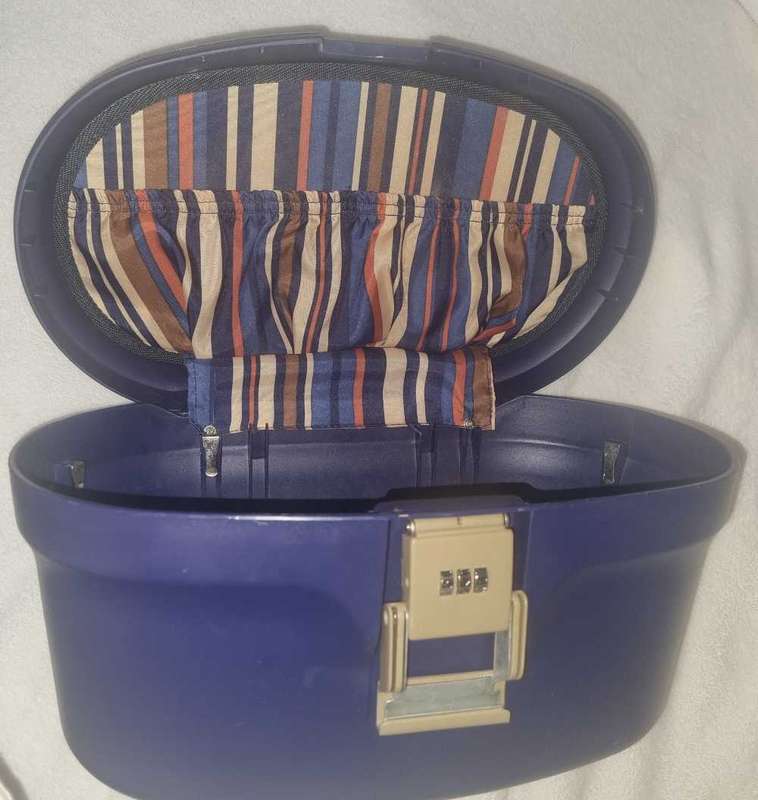 Vanity Case