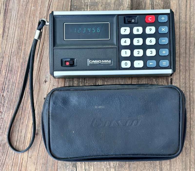 CASIO-MINI Electronic Calculator circa 1970s
