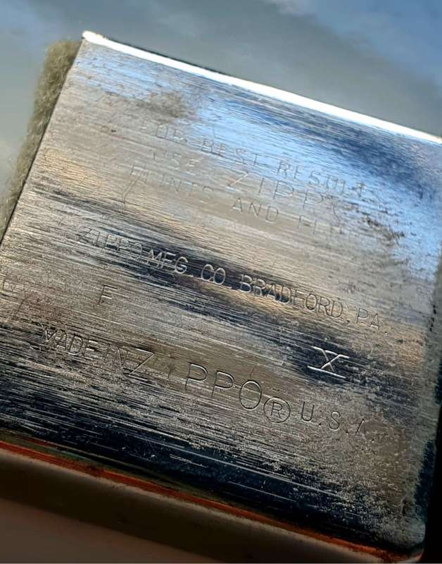 ORIGINAL ZIPPO COCA-COLA LIGHTER + FLINTS & PETROLEUM CAN IN BOX - RARE RARE RARE