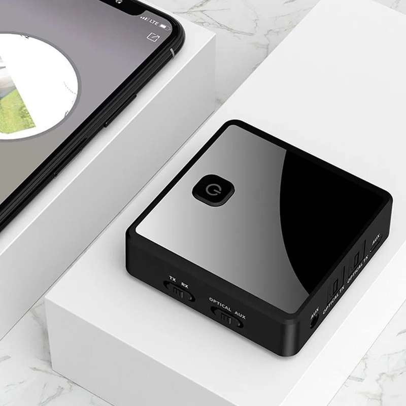 Bluetooth 5.0 receiver and transmitter with optical input
