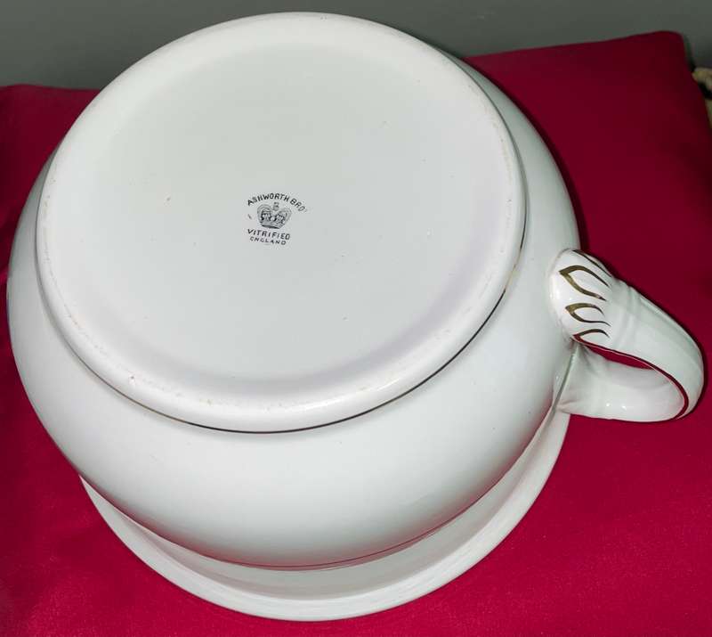 Vintage Sale - Chamber Pot - Ashworth Bros England