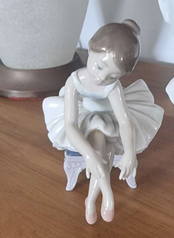 Little Ballerina I, Lladro 8125