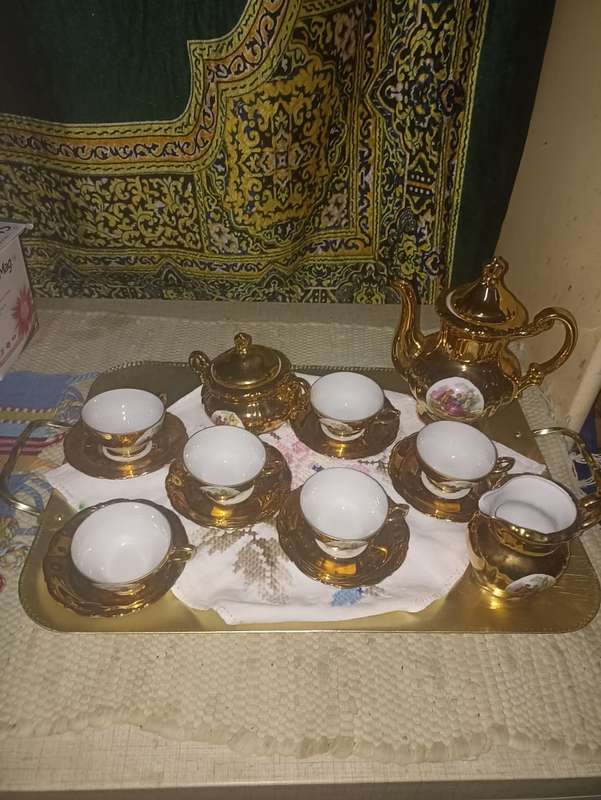 Eskay 22 carat gold plated teaset