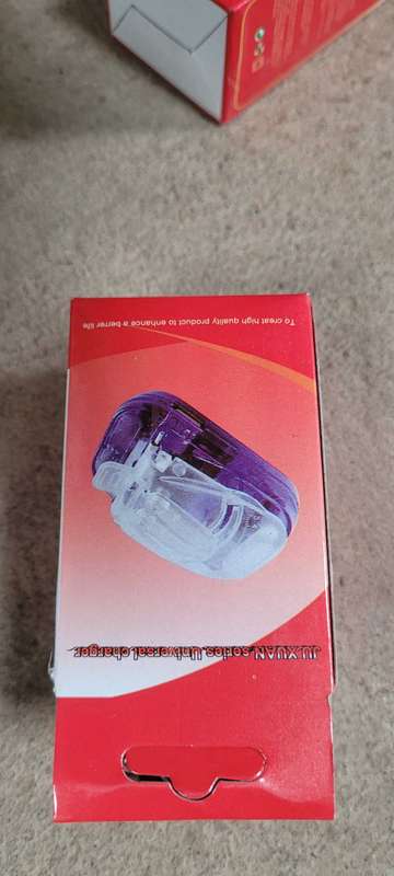 Universal Travel Charger (Bid Per Piece - To Take All 20x)