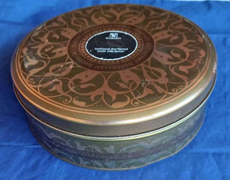 Woolworths tin