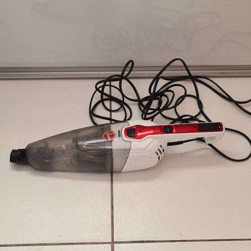 Hoover air light vacuum cleaner