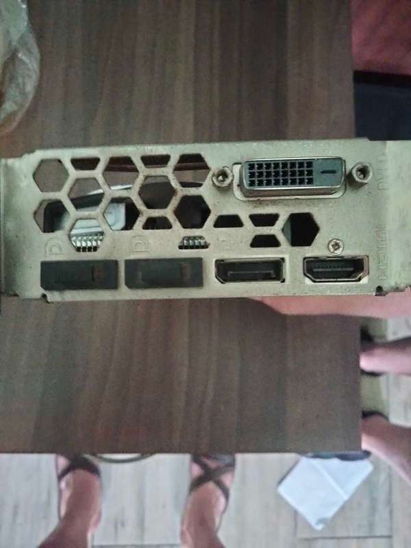 MSI RADEON RX 570