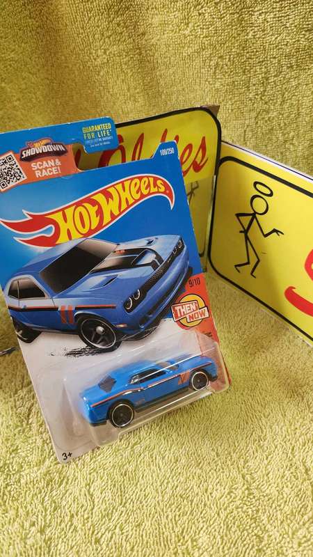 Hotwheels Dodge Challenger DRT