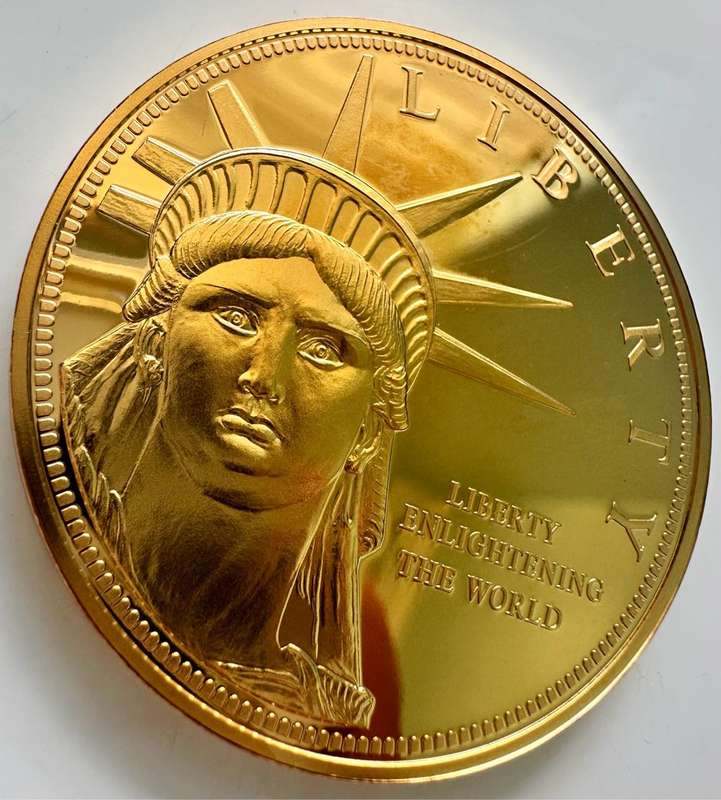 RARE 40MM TOP MEDAL - STATUE OF LIBERTY HISTORY - WITH CERTIFICATE AND CAPSULE