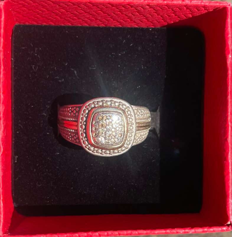 Silver and 9ct Gold Dress Ring
