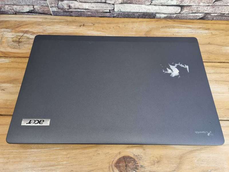 Acer Travel Mate Core i3 Business Spec Laptop/ 6GB RAM/ 320GB HDD/ Windows 10 Pro