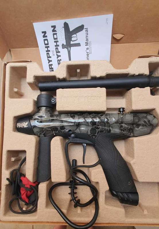 Tippmann gryphon FX skull Combo Paintball gun