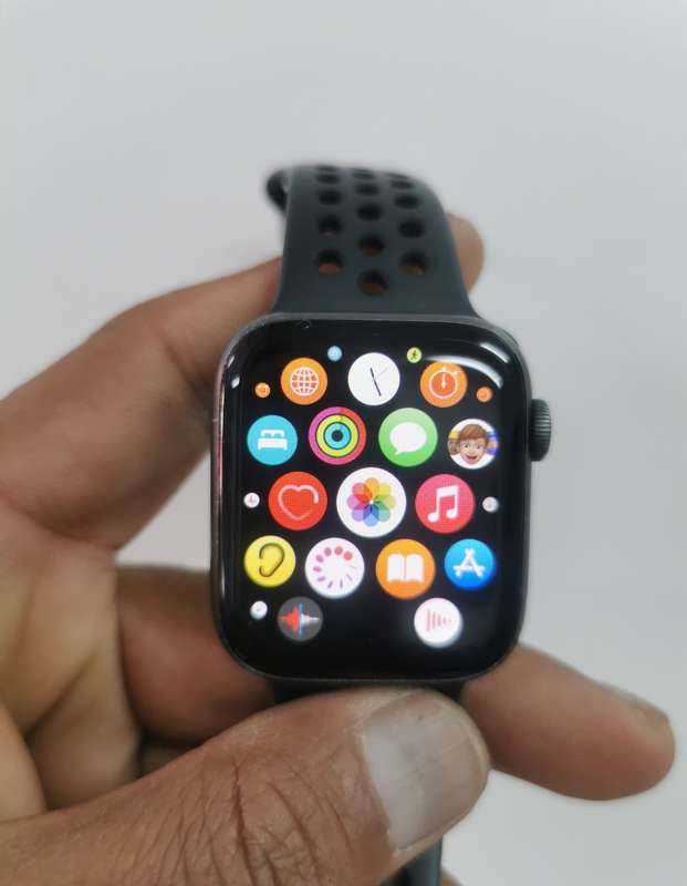Apple Watch (used) series 4 44mm