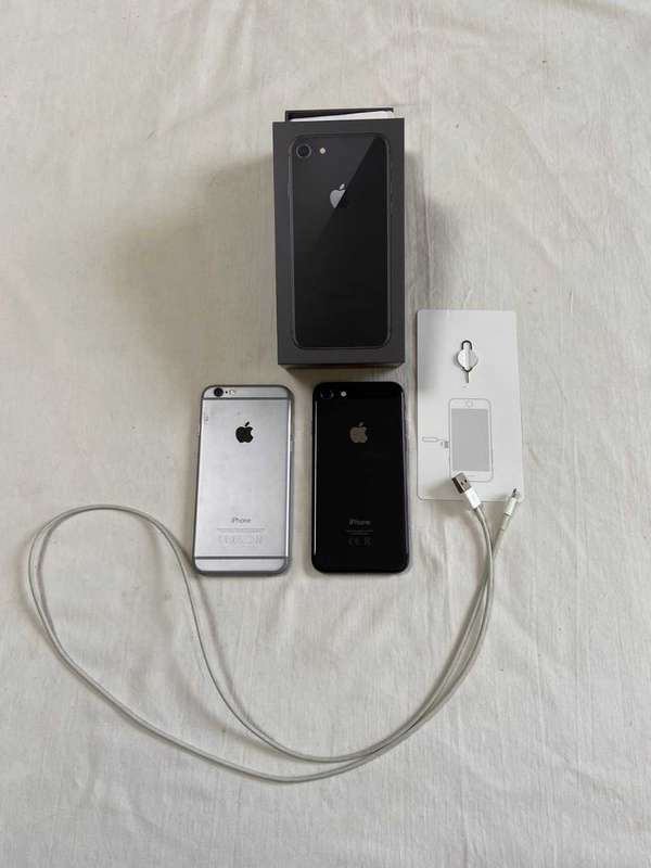 2 Apple iphones for sale: 1 × iphone 6 and 1 × iphone 8.