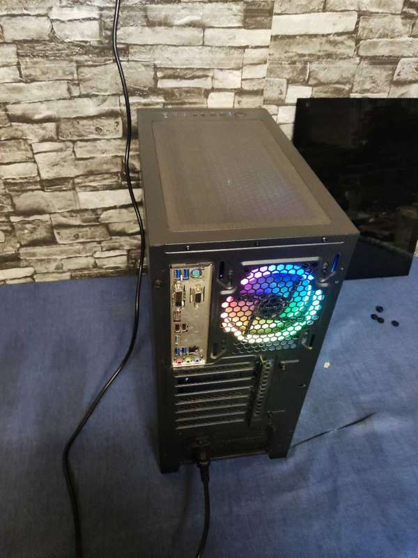 Ryzen 5 Pro Custom PC**16GB 3200MHz Ballistix Ram**Asus Tuf Motherboard